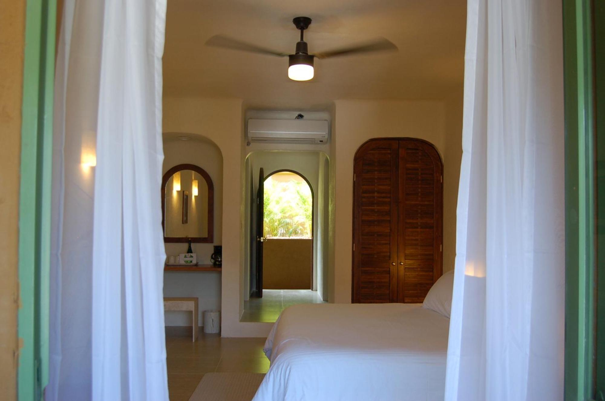 Hostal De La Luz - Spa Holistic Resort Tepoztlán Værelse billede